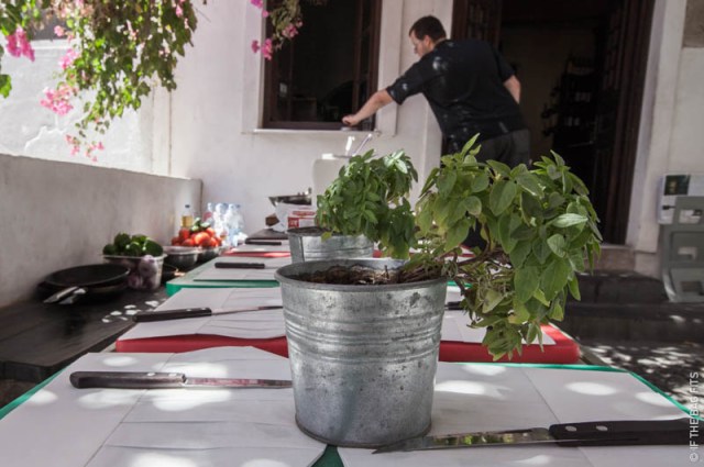 IfTheBagFits-Santorini-0171